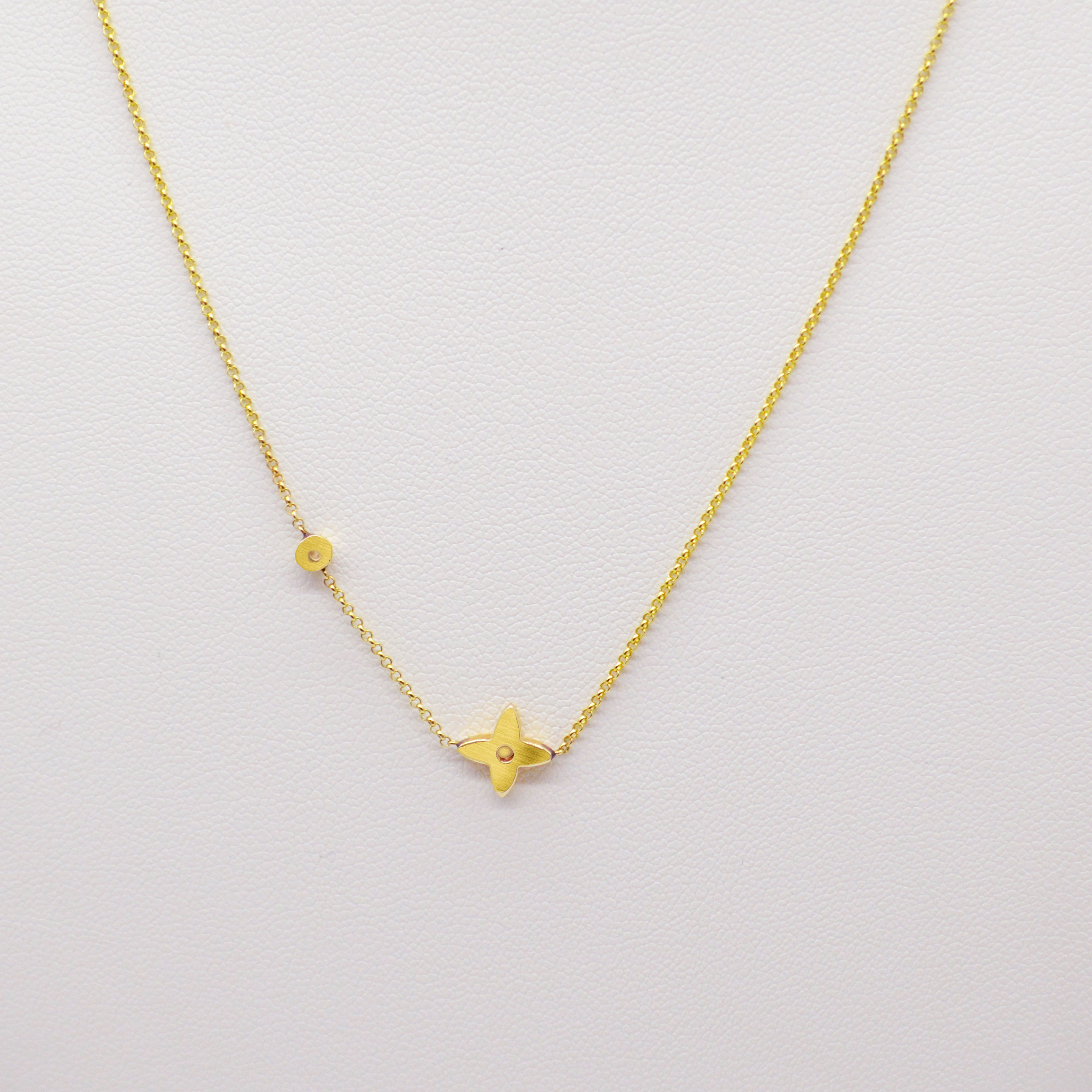 Hiraola's Product Image